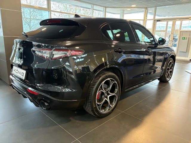 Alfa Romeo Stelvio Q4 Veloce