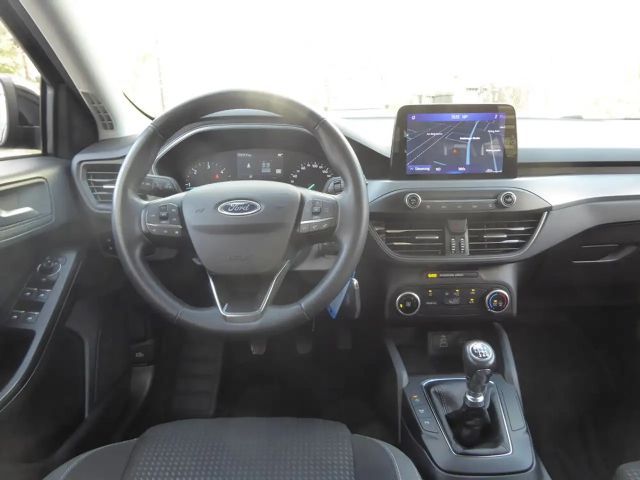 Ford Focus Traveller 1,5 EcoBlue *LED*NAVI*PDC*