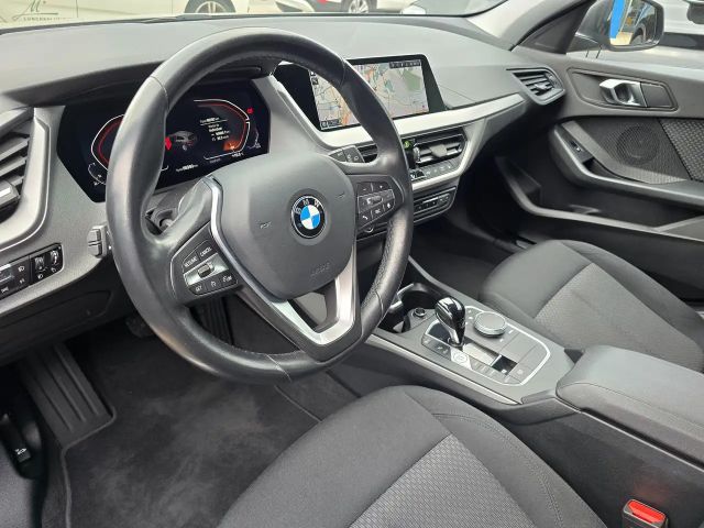 BMW 118 118i