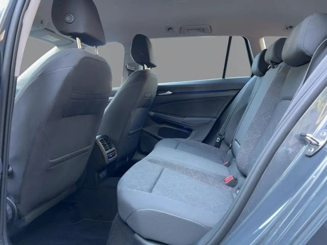 Volkswagen Golf 2.0 TDI Golf VIII Life Variant