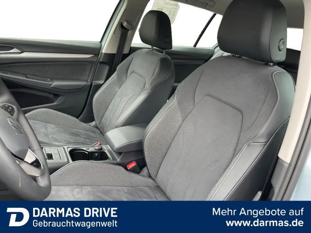 Volkswagen Golf 1.5 TSI Life