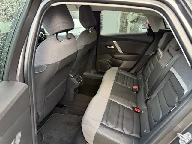 Citroën C4 PureTech Shine