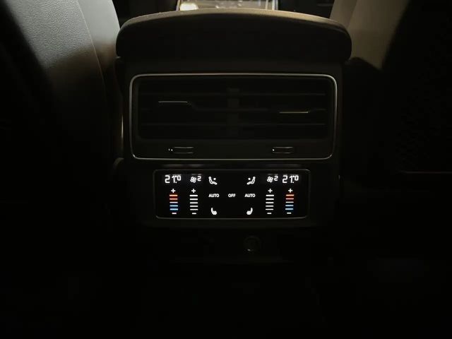 Audi SQ8 SQ8 TFSI 373(507) kW(PS) tiptronic