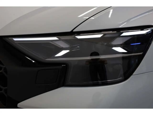 Audi RS Q8 Performance Quattro