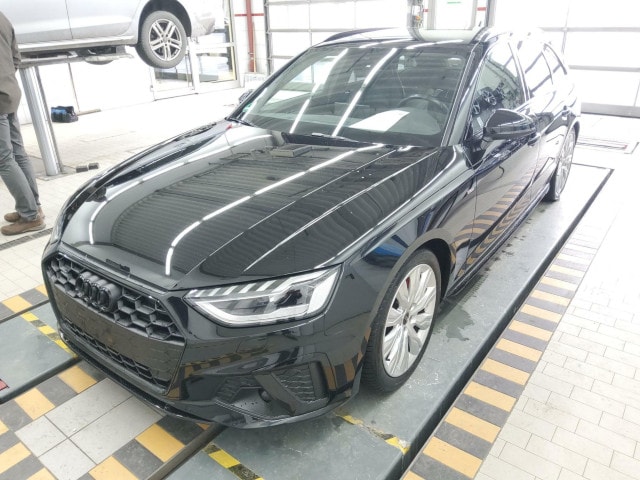 Audi A4 40 TDI Avant Quattro S-Line S-Tronic