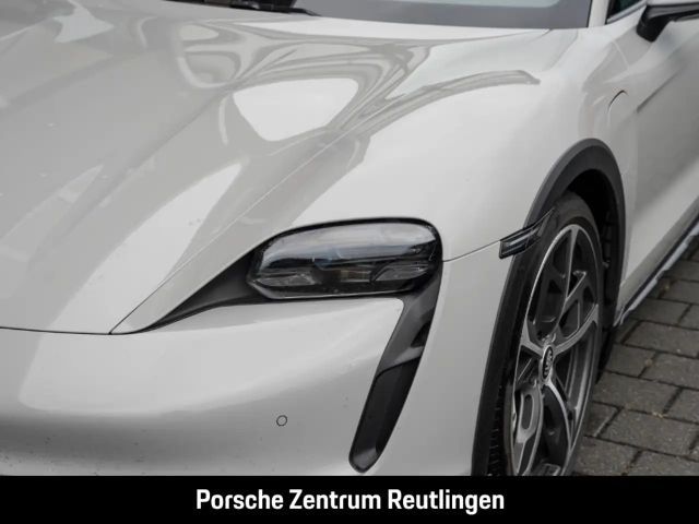 Porsche Taycan Cross Turismo Turbo