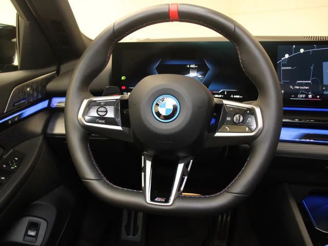 BMW i5 M60 Touring xDrive