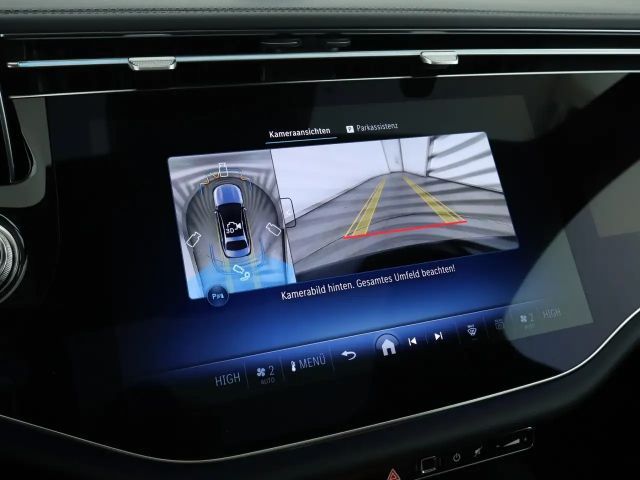 Mercedes-Benz E 400 4MATIC Sedan