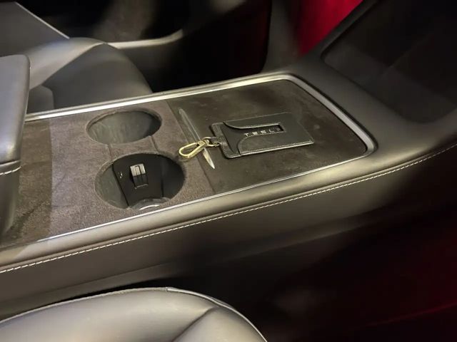 Tesla Model Y AWD Dual Motor Long Range