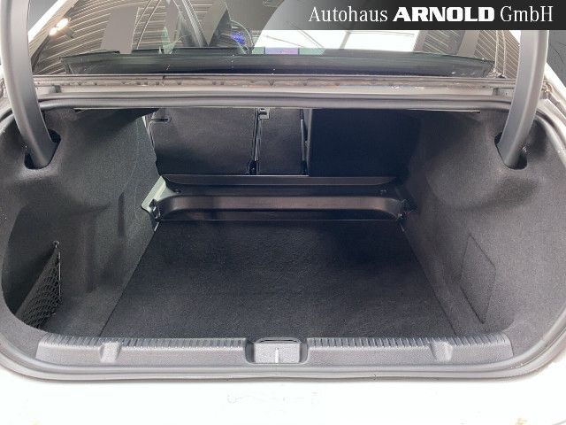 Mercedes-Benz EQE 350 Sedan