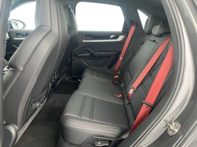 Porsche Cayenne E-Hybrid S