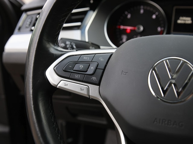 Volkswagen Passat 2.0 TDI Business DSG Variant