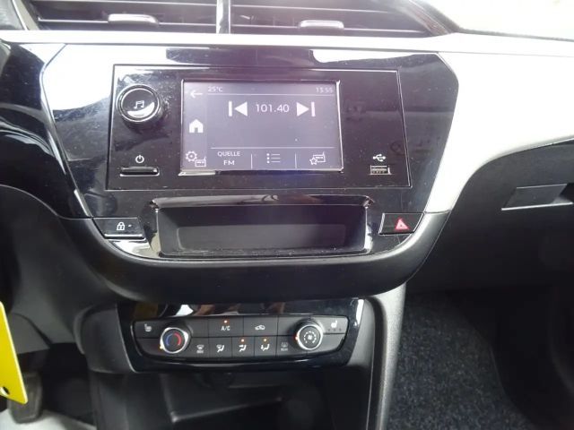 Opel Corsa 1.5 Turbo Edition