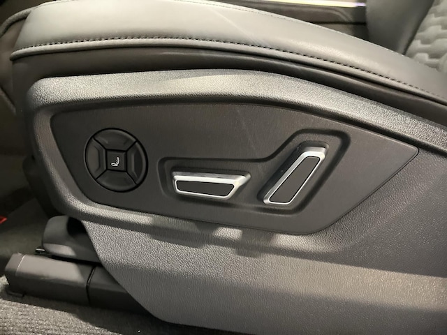 Audi RS Q8 Performance Quattro