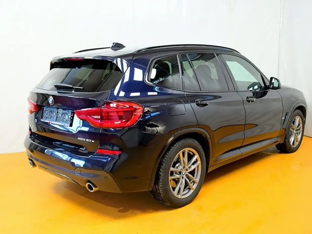 BMW X3 xDrive30e