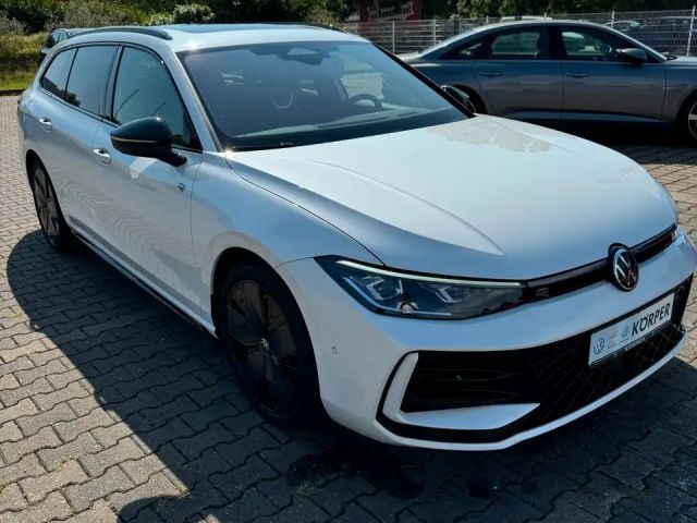 Volkswagen Passat 2.0 TDI R-Line Style Variant