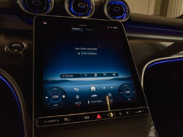 Mercedes-Benz C 200 AMG Line Sedan