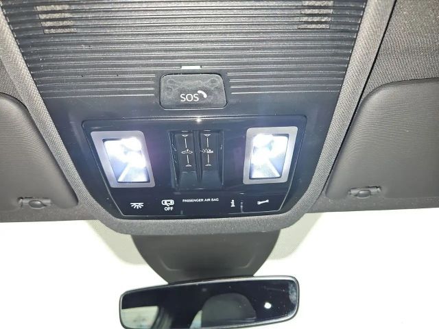 Volkswagen Golf R-Line Variant