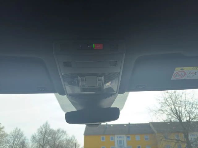 Volkswagen T-Roc 1.5 TSI R-Line Style