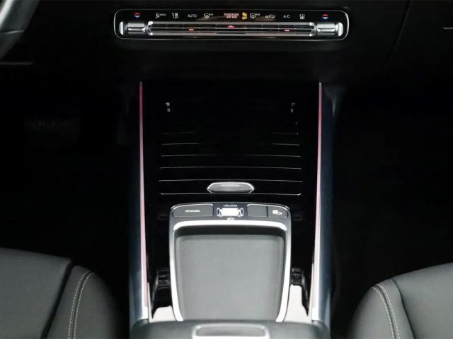 Mercedes-Benz EQA 300 4MATIC