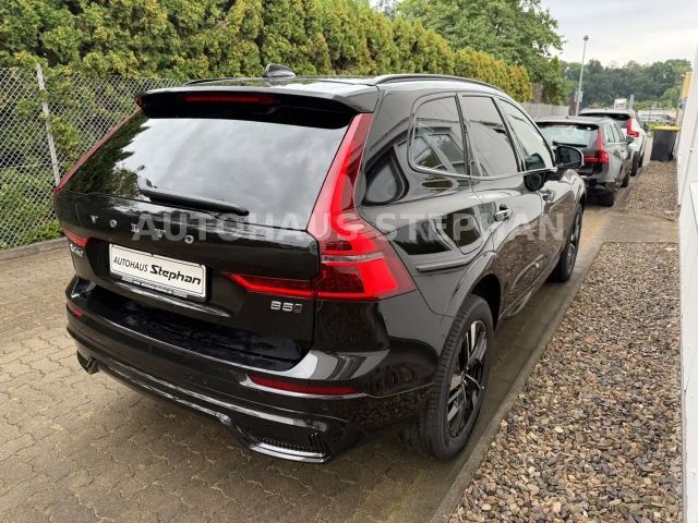 Volvo XC60 AWD Dark Plus