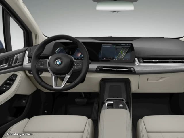 BMW 220 220i Luxury Line