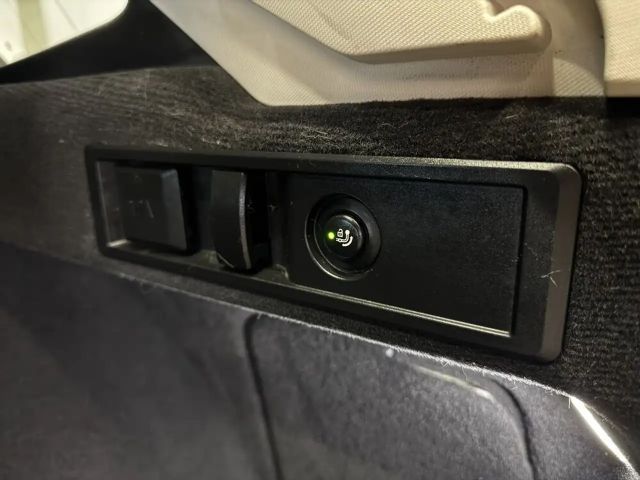 BMW 318 318i Sport Line