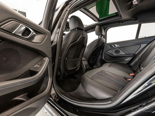 BMW 118 118d M-Sport Sedan