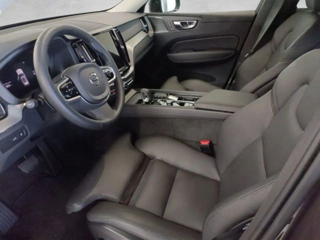 Volvo XC60 AWD Dark Plus T6