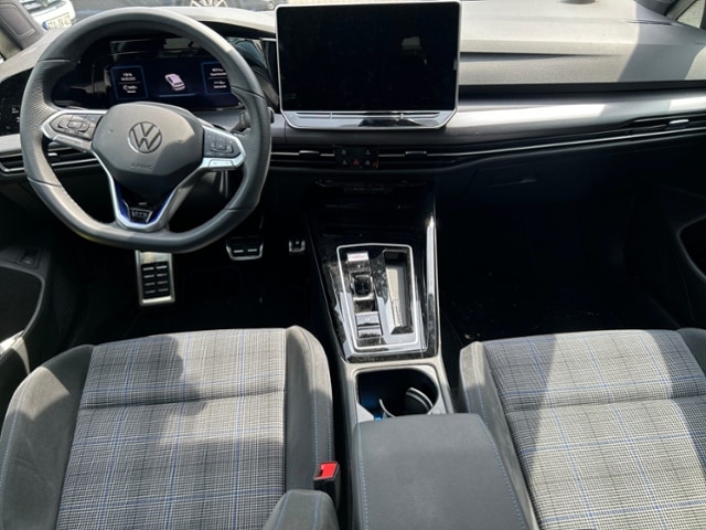 Volkswagen Golf MATRIX-LED HUD AREA VIEW DCC TRAVEL ASSIST NAVI SHZ KLIMA LED ALU