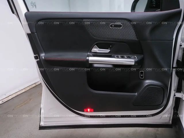 Mercedes-Benz EQA 350 4MATIC AMG Line