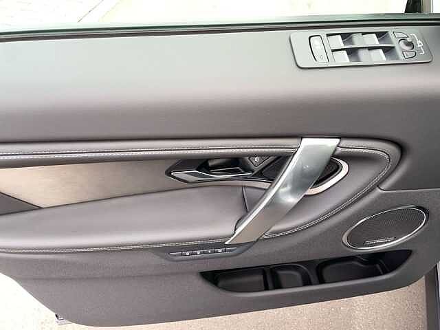 Land Rover Discovery Sport M5