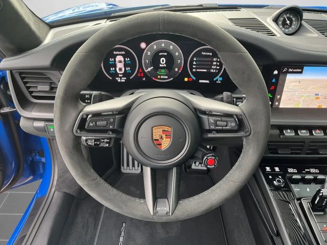 Porsche 992 Carrera Coupé GTS