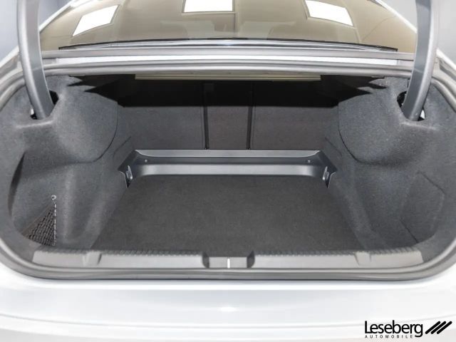 Mercedes-Benz EQE 43 4MATIC AMG Line Sedan