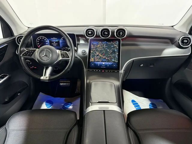 Mercedes-Benz GLC 300 4MATIC