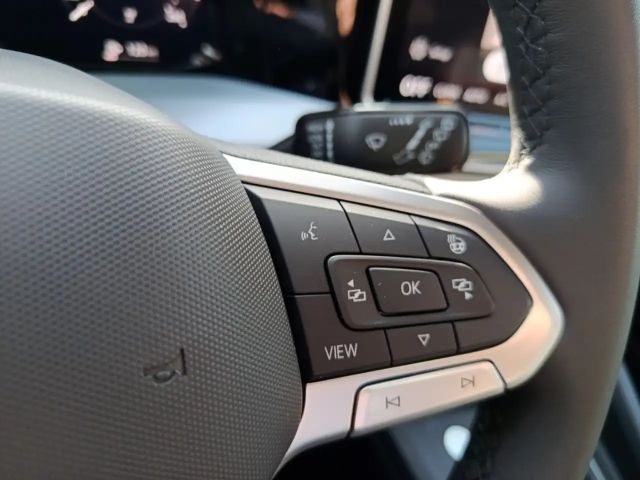 Volkswagen Golf 1.5 TSI Golf VIII