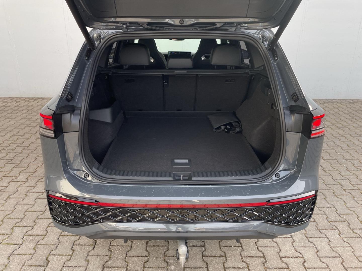 Volkswagen Tayron 2.0 TDI 4Motion DSG R-Line