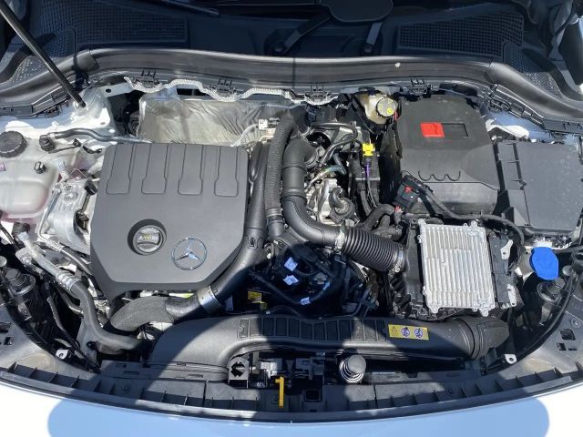 Mercedes-Benz B 180 B 180 NIGHT+AHK+DISTRO+PANO+KAM+EASYP+KEYL+MLED