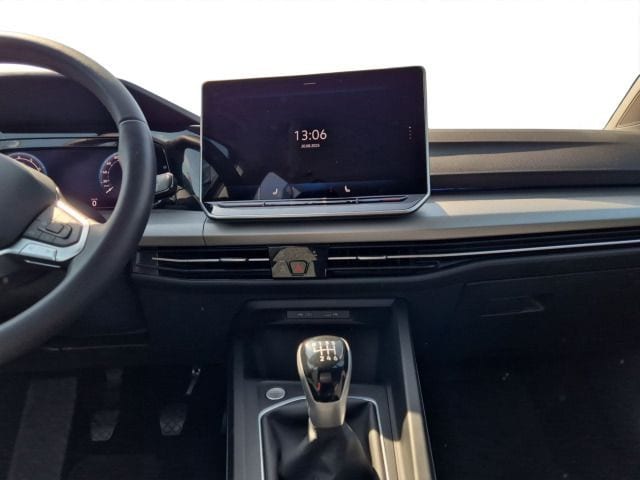 Volkswagen Golf 1.5 TSI Golf VIII Variant