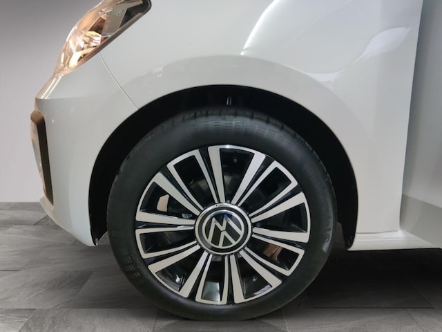Volkswagen up! Style