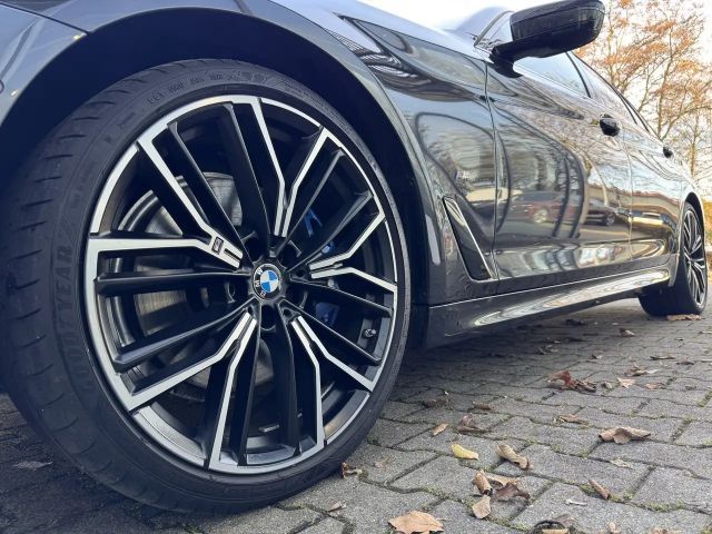 BMW 520 520d M-Sport Touring
