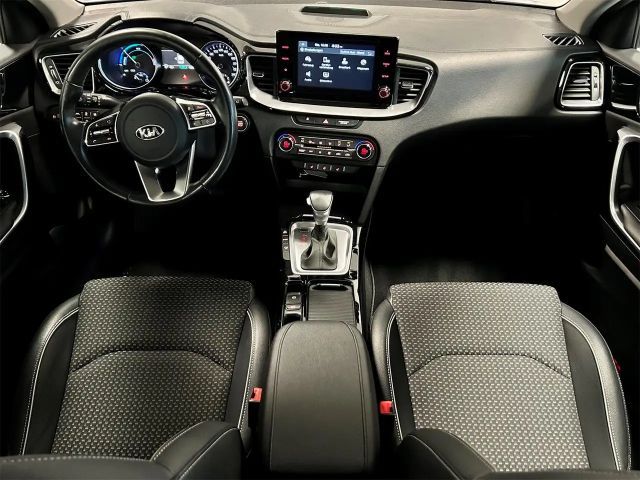 Kia XCeed Hybrid PHEV Vision