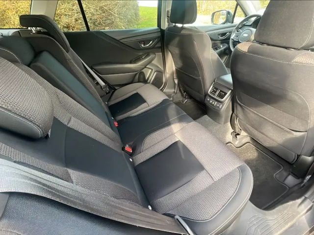 Subaru Outback AWD Active