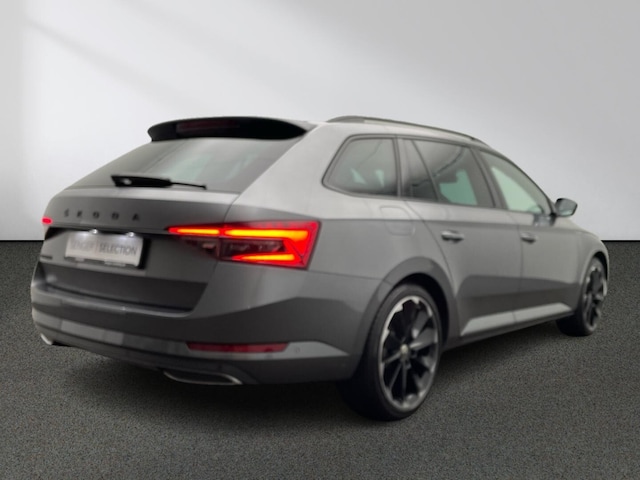 Skoda Superb 2.0 TDI Combi Sportline