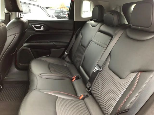 Jeep Compass Altitude