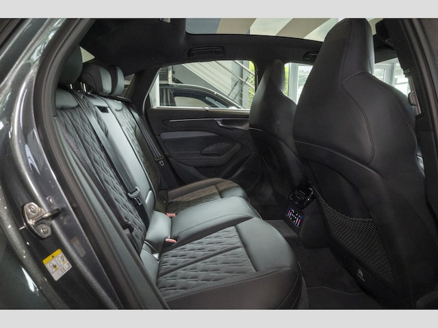 Audi A6 Quattro S-Tronic Sedan