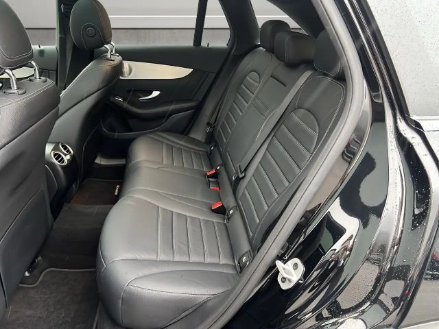 Mercedes-Benz GLC 300 4MATIC