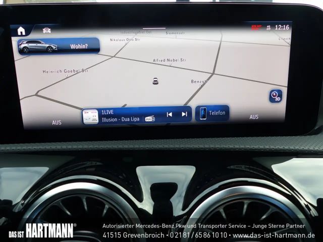 Mercedes-Benz A 180 AMG Line