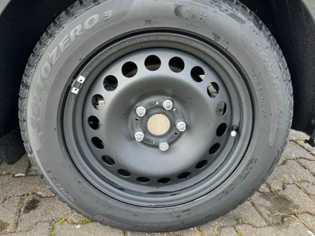 Volkswagen Touran 1.5 TSI