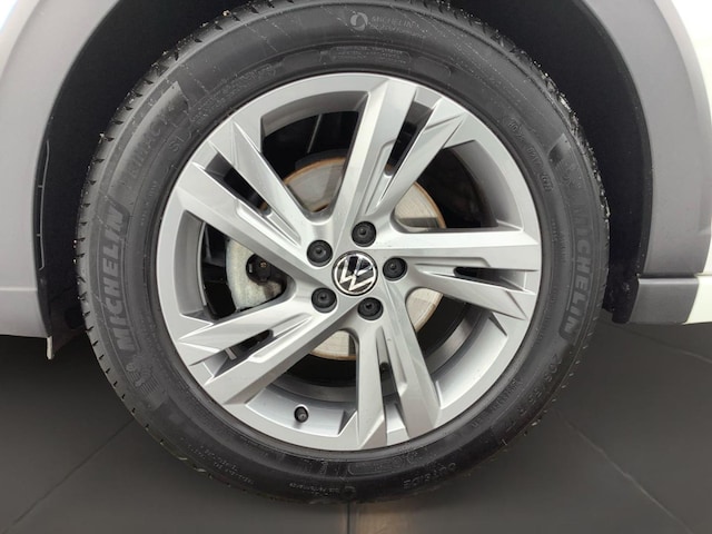 Volkswagen Taigo 1.5 TSI DSG R-Line